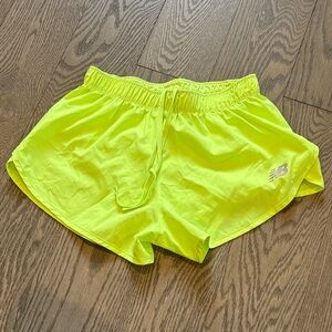 New Balance Women’s Running Shorts XS – Neon Yellow